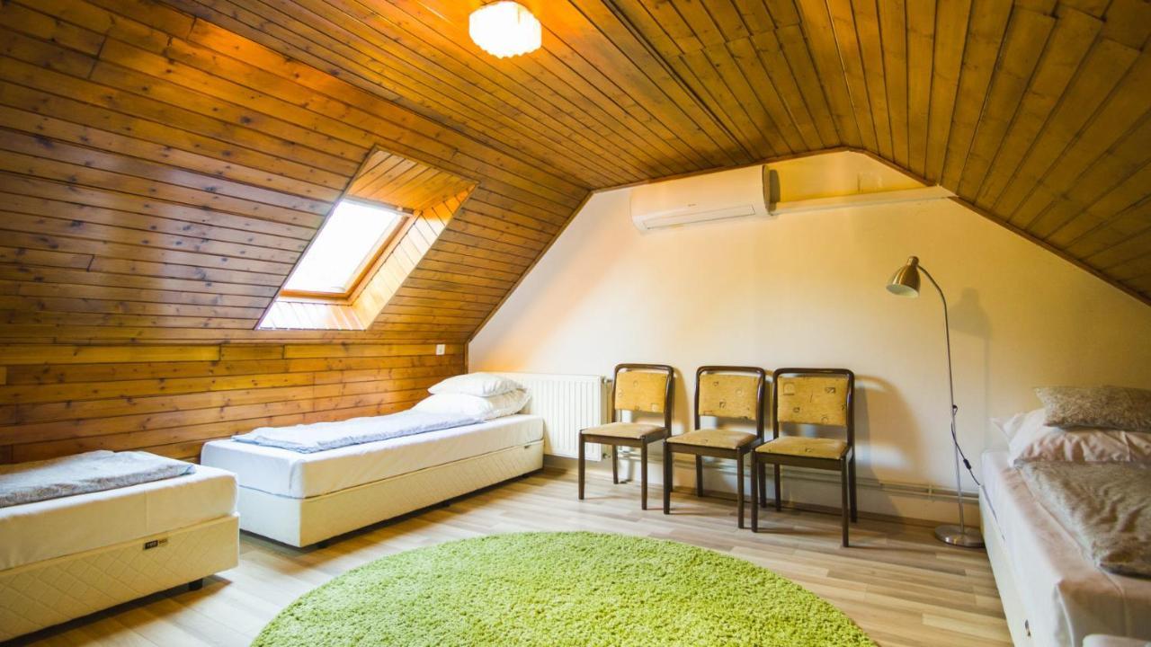 Natura Panzio&Apartmanhaz Орфів Екстер'єр фото